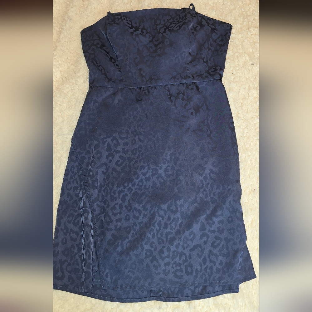 Forever 21 Strapless Navy Leopard Dress